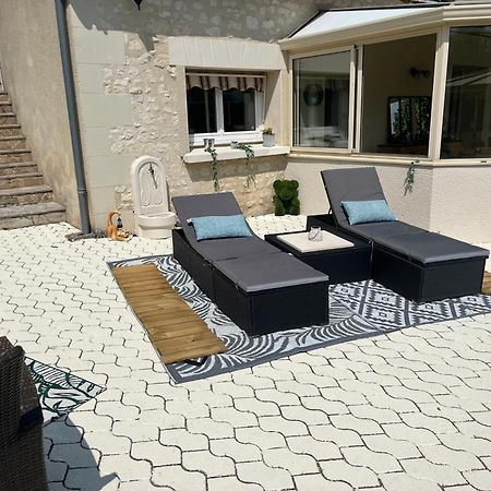 Gite Les Piraudieres Noyant-de-Touraine Exterior foto