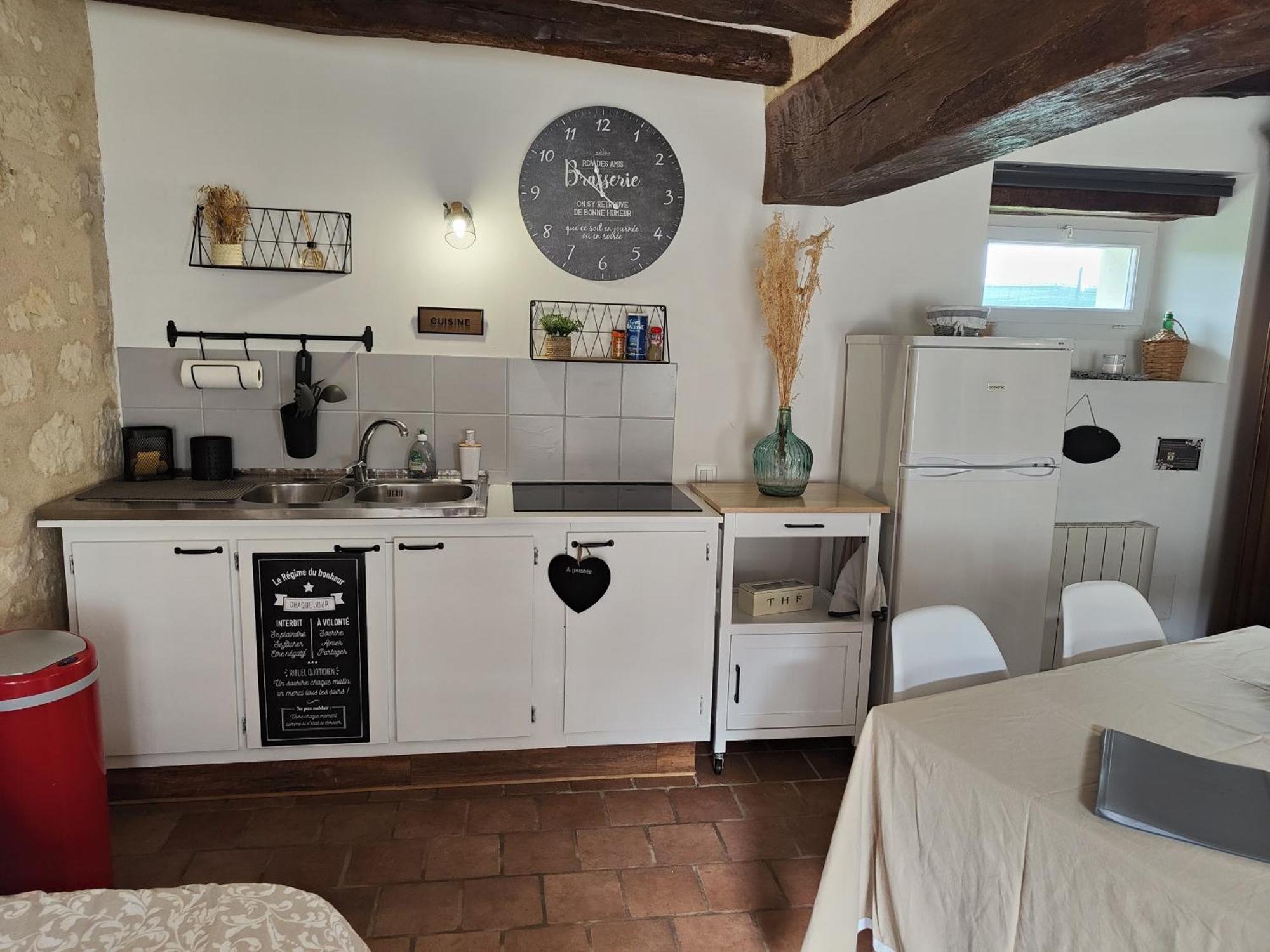 Gite Les Piraudieres Noyant-de-Touraine Habitación foto